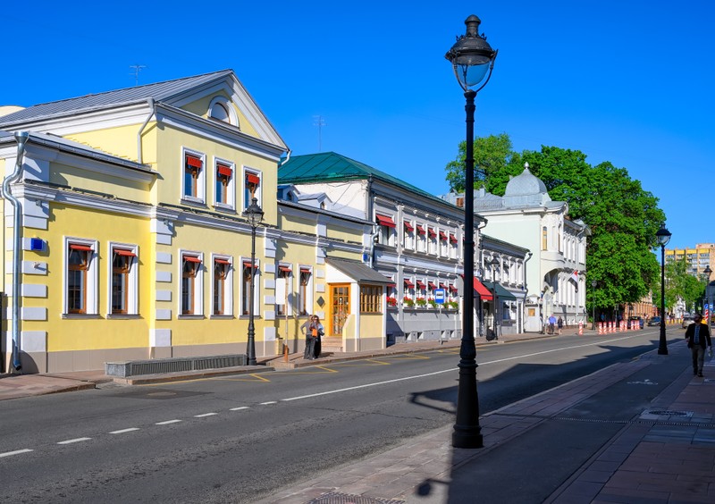 Прогулка по Большой Никитской – индивидуальная экскурсия