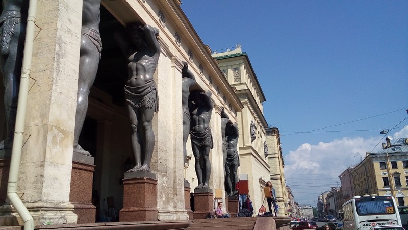 От Исаакия до Дворцовой: архитектура площадей Петербурга – индивидуальная экскурсия