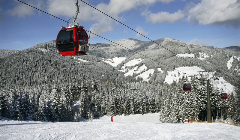 Курорты Красной Поляны и шоу фонтанов в Олимпийском парке (из Сочи) – групповая экскурсия