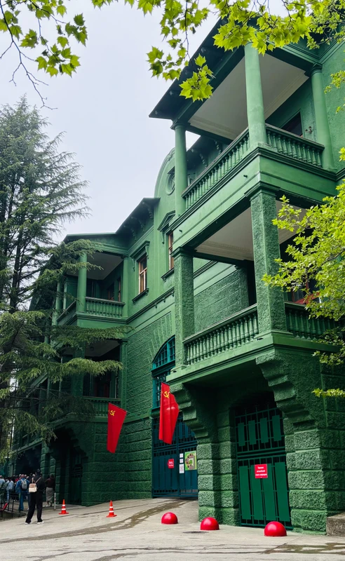 Исторический Сочи: дача Сталина и бальнеологический курорт «Мацеста» – индивидуальная экскурсия