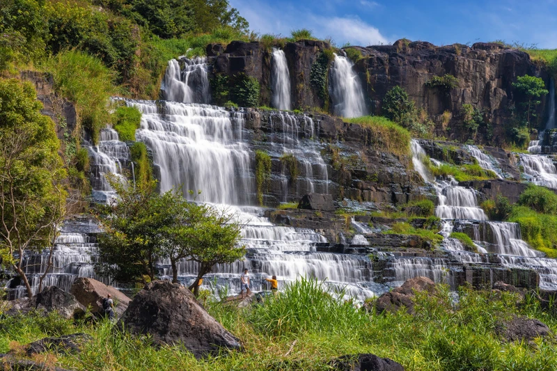 Индивидуальный тур в Далат «всё включено»: шёлковая фабрика, поездка на ретро-паровозе и водопады – авторский тур