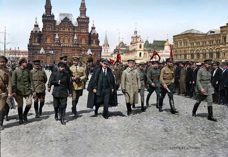 Красная Москва. По центру города — со специалистом по марксизму-ленинизму. Индивидуальная экскурсия