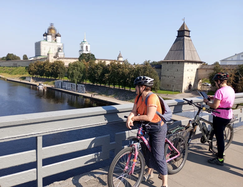 На двух колёсах по Псковщине и Беларуси: велотур из Санкт-Петербурга в мини-группе – авторский тур