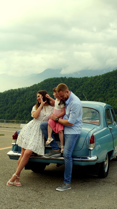 Горы, закат, ретроавтомобиль, эффектные снимки – индивидуальная экскурсия