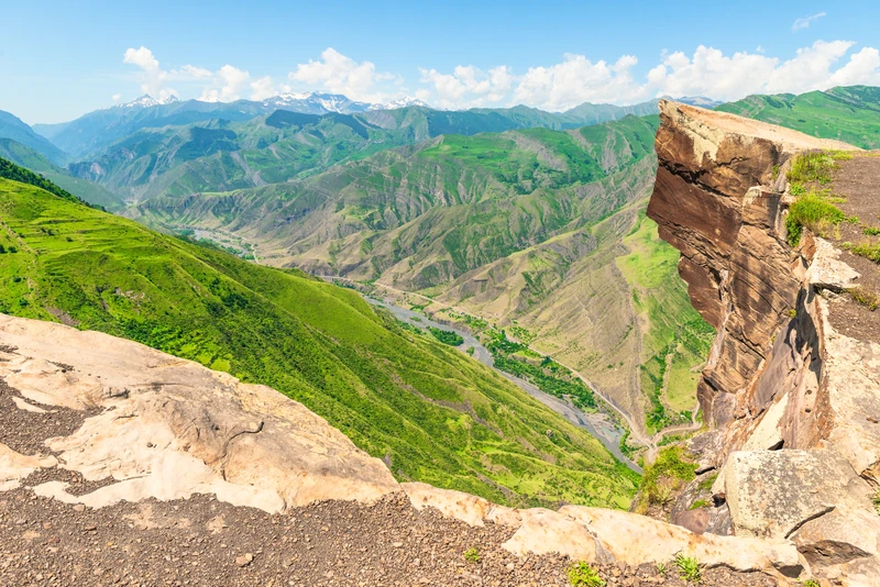 Аулы Кахиб и Гоор + 3 смотровые в горах Дагестана – групповая экскурсия