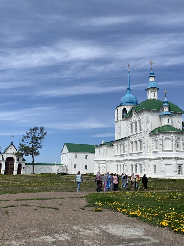 Сокровища Байкала: от природных видов до горячих источников – индивидуальная экскурсия
