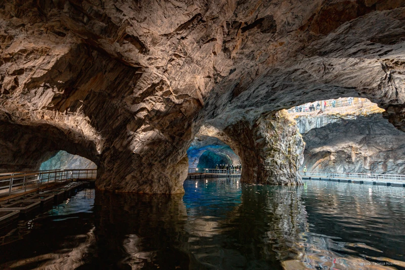 Знакомство с Карелией за 2 дня: Рускеала и Петрозаводск – групповая экскурсия