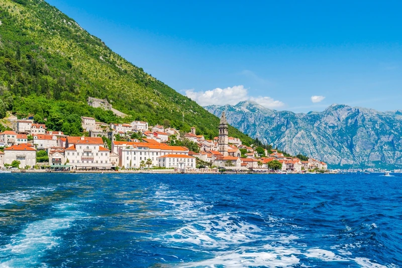 Неделя в Черногории в мини-группе: городские легенды, жемчужины природы и древние монастыри – авторский тур