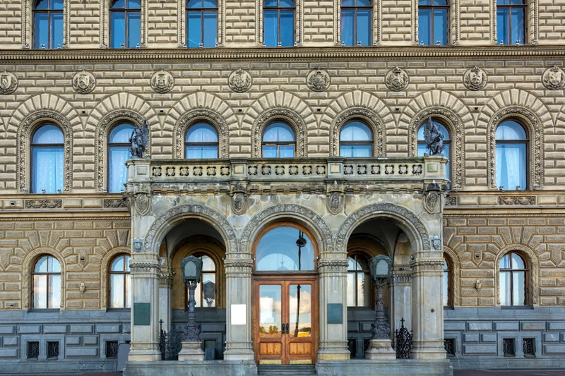 Экскурсия по Владимирскому дворцу — Дому учёных