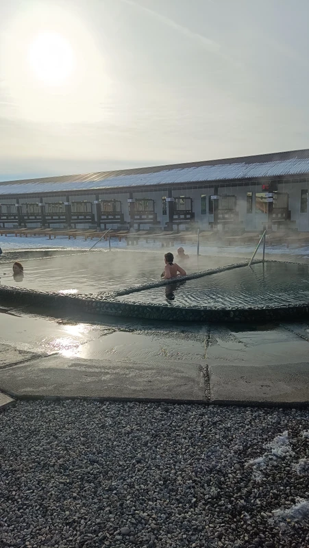 На термальный источник «Янтарный»: трансфер из Пятигорска – групповая экскурсия