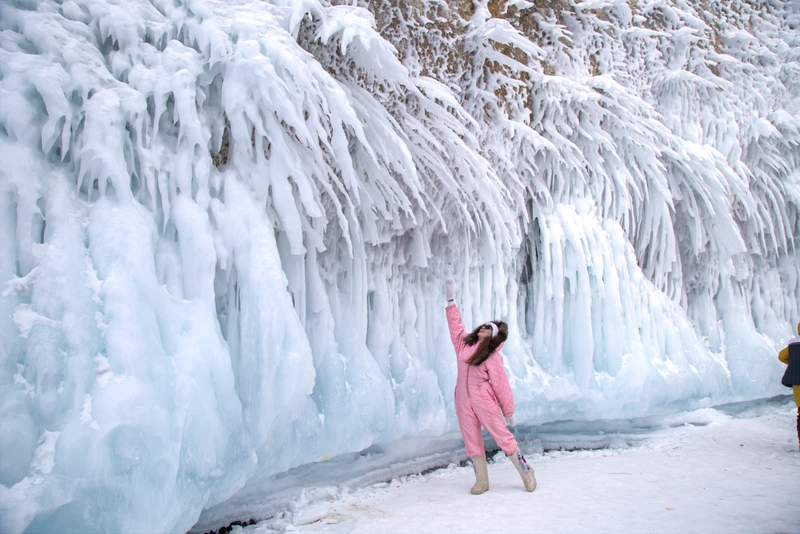 Байкальская кругосветка в мини-группе: Листвянка, Ольхон, Усть-Баргузин и Бурятия (всё включено) – авторский тур