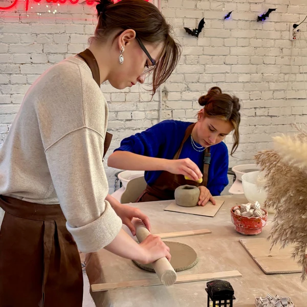 Гончарный мастер-класс и роспись керамики — в Москве – групповая экскурсия