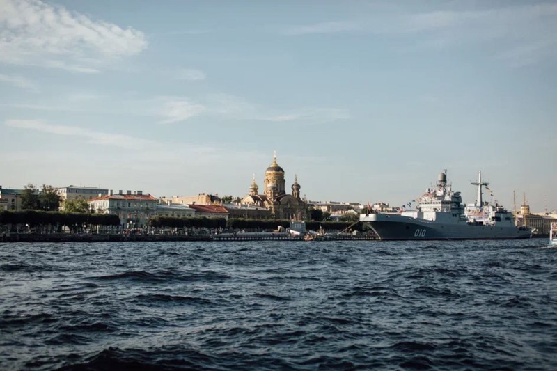Петровский Петербург — на катере – групповая экскурсия