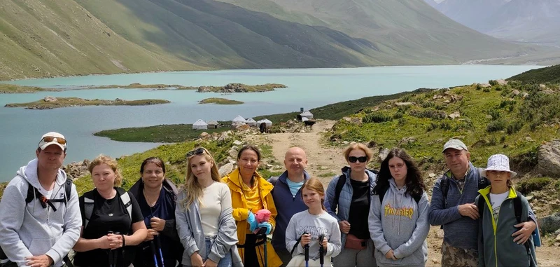 6 озёр и каньоны Кыргызстана в мини-группе: тур с треккингами, конными прогулками и мастер-классом – авторский тур