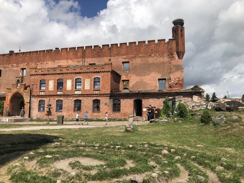 Квест-путешествие «Архив забытых комендантов: поиск орденского кода» (12+) – индивидуальная экскурсия