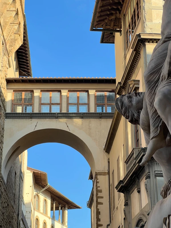 Тайны и секреты «Инферно» во Флоренции – индивидуальная экскурсия