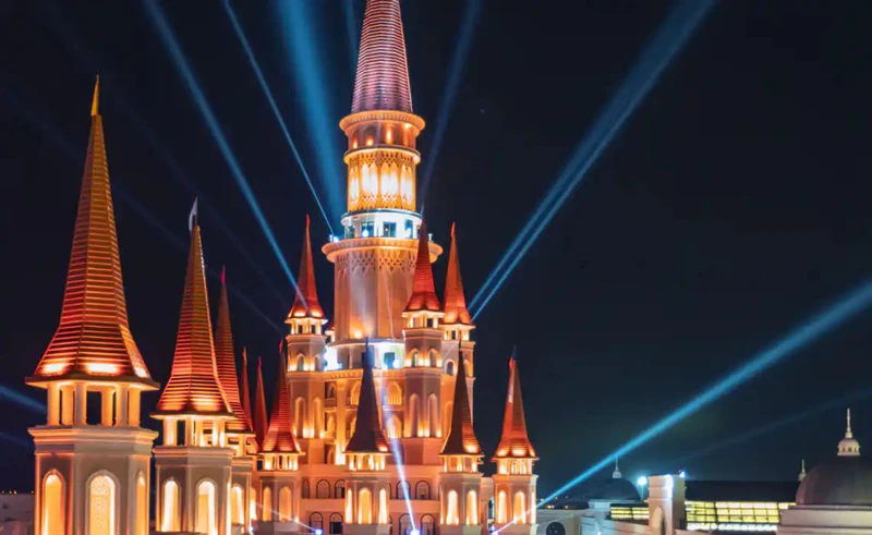 Из Антальи — к магии света и музыки в Land of Legends – групповая экскурсия