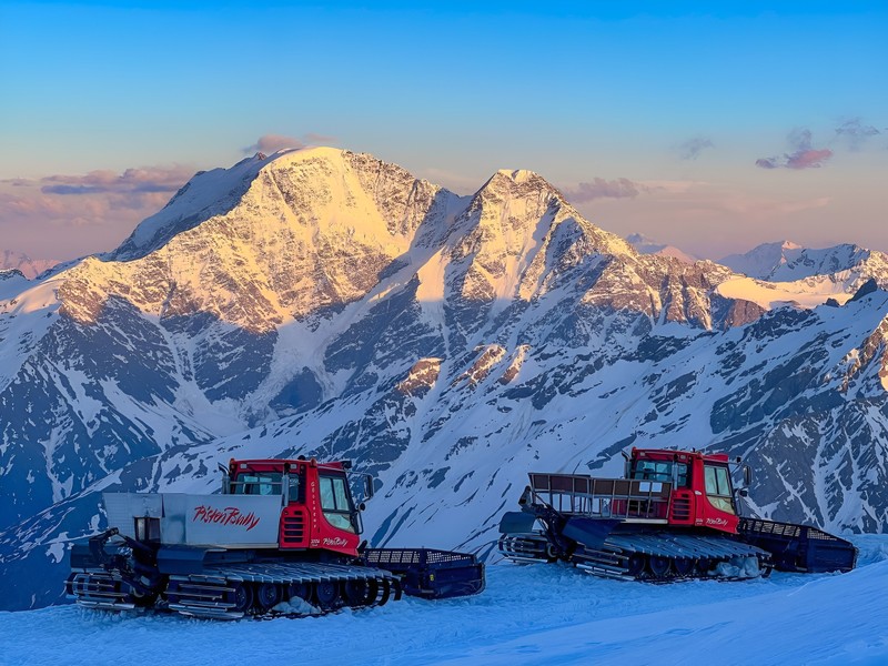 Эльбрус — белое сердце Кавказа (из Нальчика) – групповая экскурсия