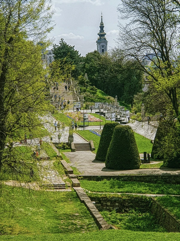 Транзитом в Белграде: на машине и пешком – индивидуальная экскурсия