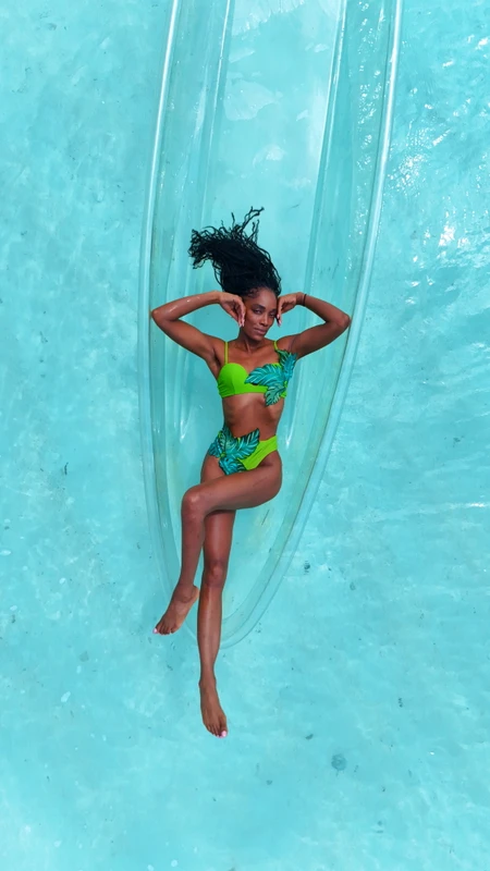 Фотосессия на прозрачном каяке — с дрона (Занзибар) – индивидуальная экскурсия