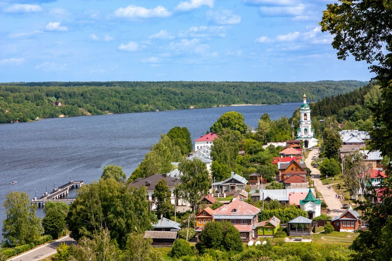 Автобусный тур по городам Владимирской и Ивановской областей с круизом по Волге – авторский тур