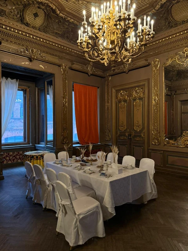 Лекция и чаепитие в особняке Брусницыных – групповая экскурсия