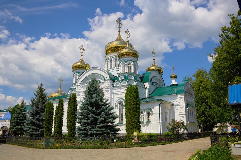 Заповедный Свияжск, Раифский монастырь и прогулка на теплоходе – групповая экскурсия