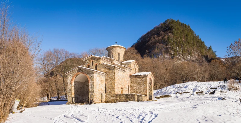 От казаков до горцев: Пятигорск и Кисловодск, Архыз, Приэльбрусье и Кабардино-Балкария – авторский тур