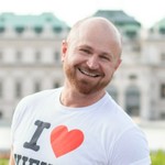 Виктор
