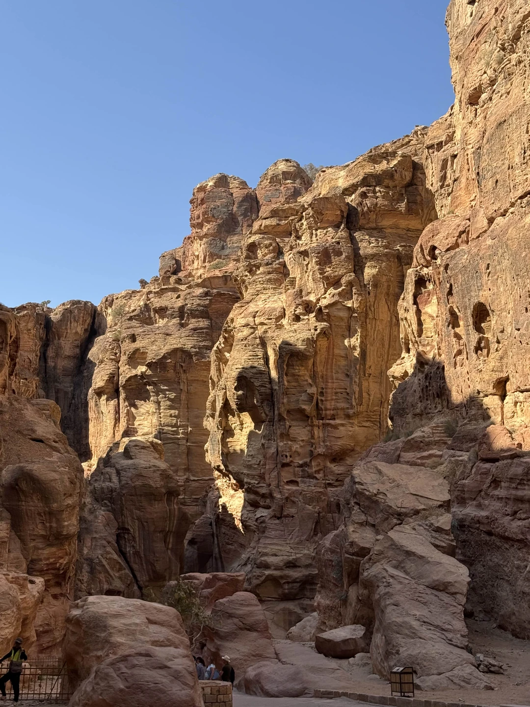 Отзыв о экскурсии "Экскурсия в Петру — древний город, высеченный в скалах" — фото 3