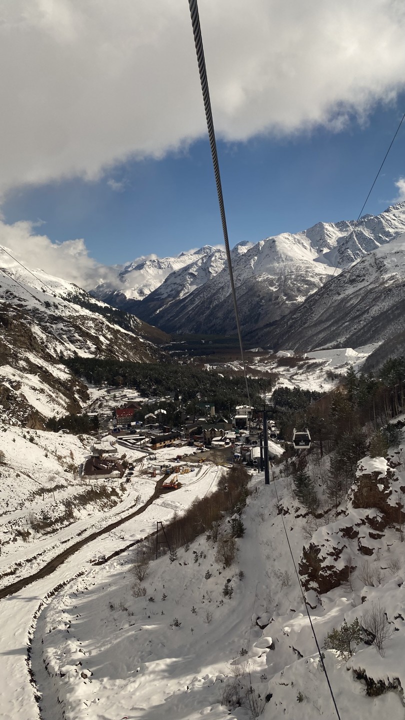 Отзыв о экскурсии "Мы едем к тебе, Домбай!" — фото 2