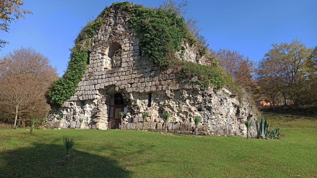 Отзыв о экскурсии "Тайны святынь: путешествие по храмам и замкам Апсны" — фото 4