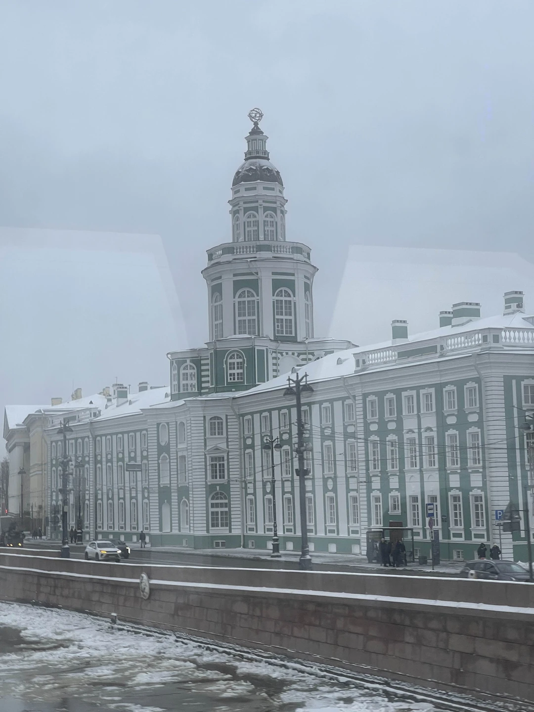 Отзыв о экскурсии "Обзорная автобусная экскурсия по Петербургу + посещение Эрмитажа" — фото 4