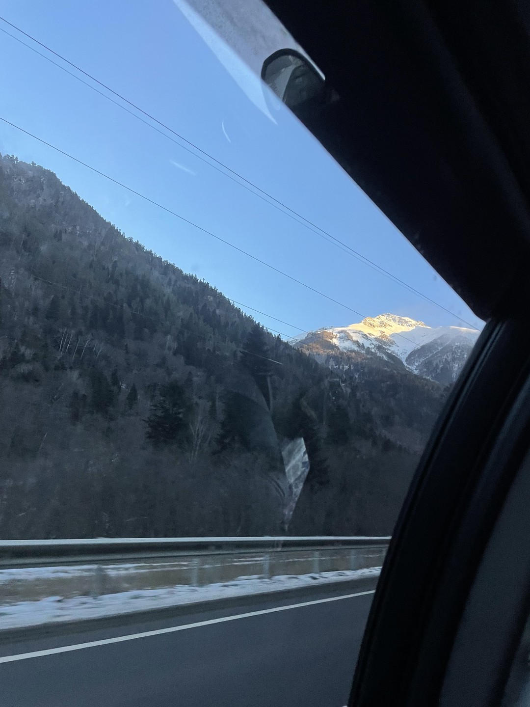 Отзыв о экскурсии "Трансфер из Минеральных Вод в Архыз, Домбай или Эльбрус" — фото 1