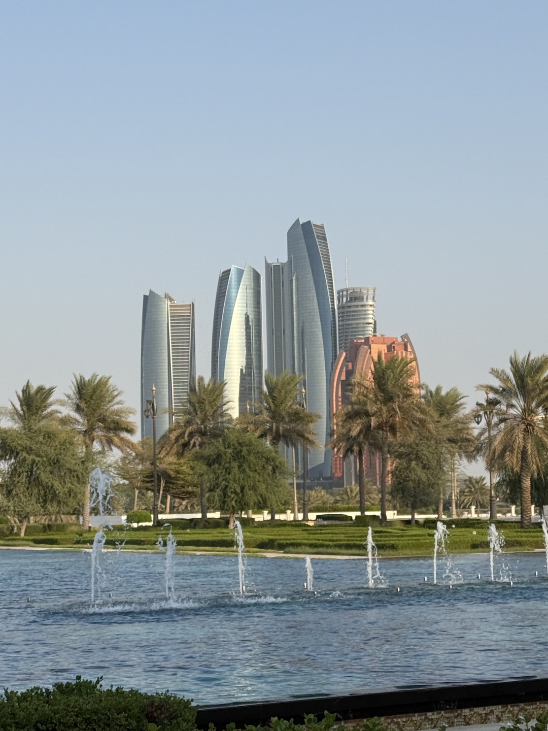 Отзыв о экскурсии "Обзорная экскурсия по Абу-Даби" — фото 1