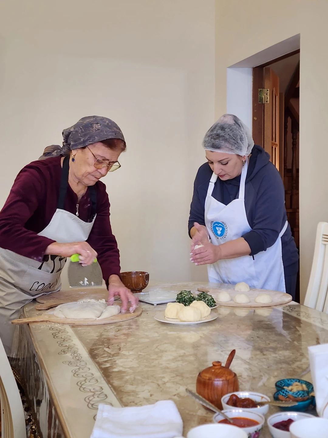 Отзыв о экскурсии "Мастер-класс по приготовлению хычинов" — фото 2