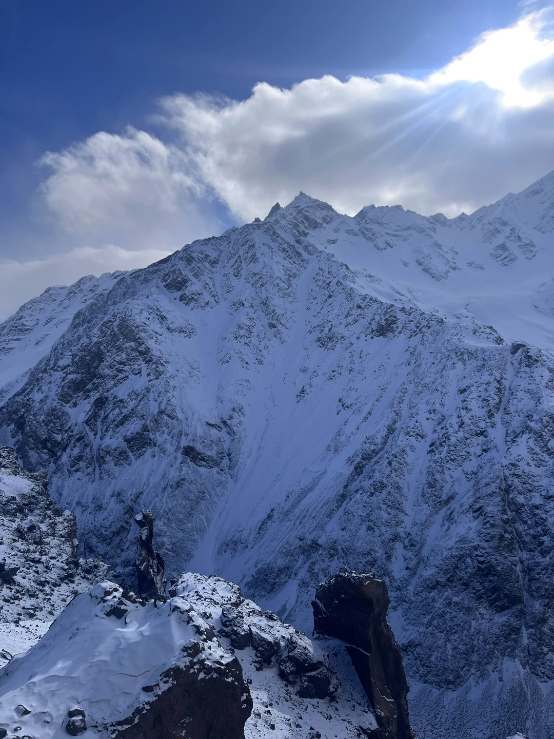 Отзыв о экскурсии "Из Нальчика к главному пику Европы — Эльбрусу. Поездка в мини-группе" — фото 1