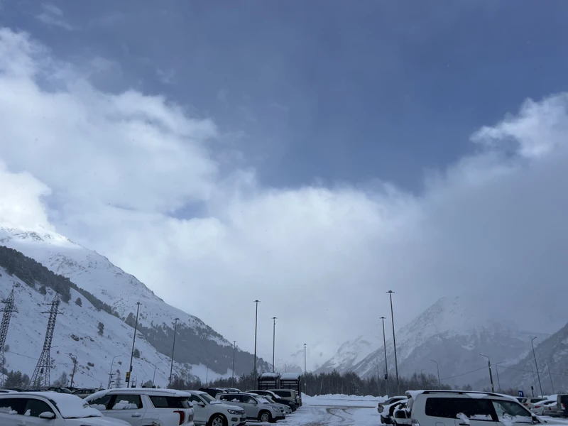 Отзыв о экскурсии "Из Кисловодска через Баксанское ущелье, озеро Гижгит, Адыр-Су и Поляна нарзанов — на Эльбрус" — фото 1