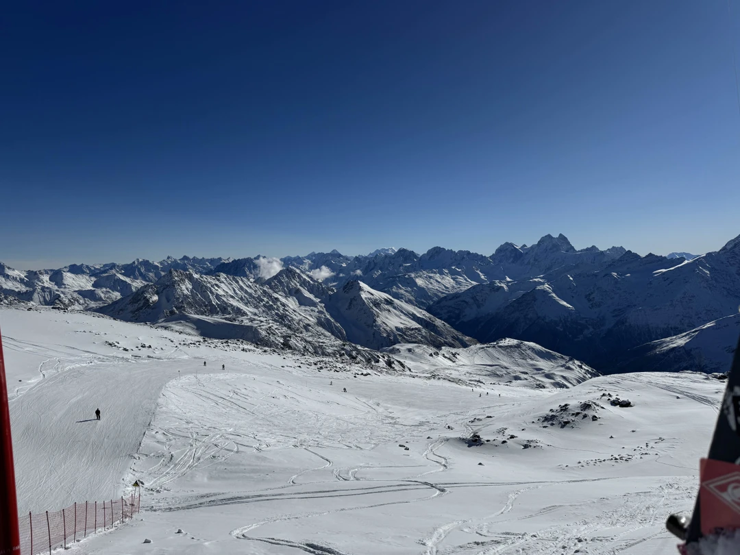 Отзыв о экскурсии "Привет, Эльбрус! Поездка в группе из Пятигорска" — фото 1