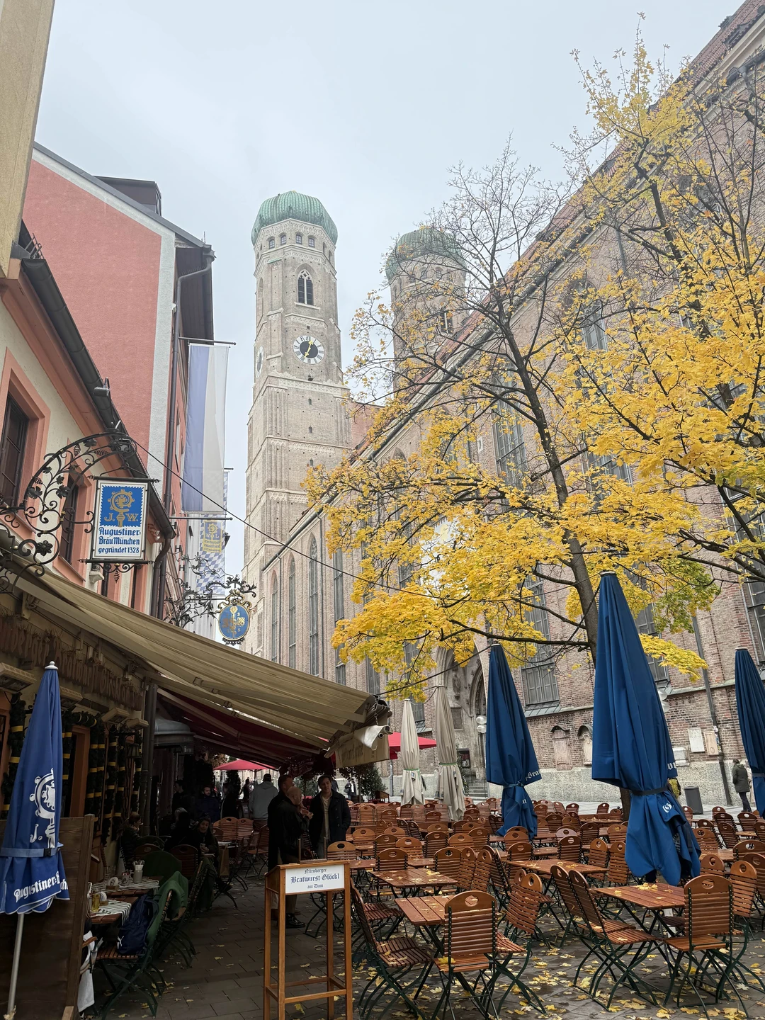 Отзыв о экскурсии "Мюнхен: нескучная прогулка по баварской столице" — фото 1