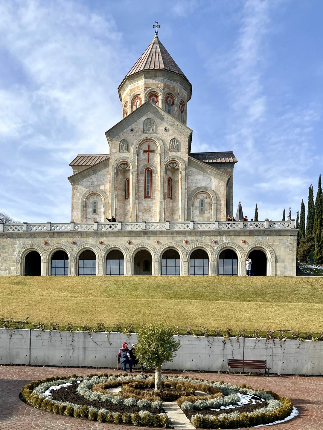 Отзыв о экскурсии "Групповая поездка в Кахетию: Бодбе, Сигнахи и Цинандали" — фото 4