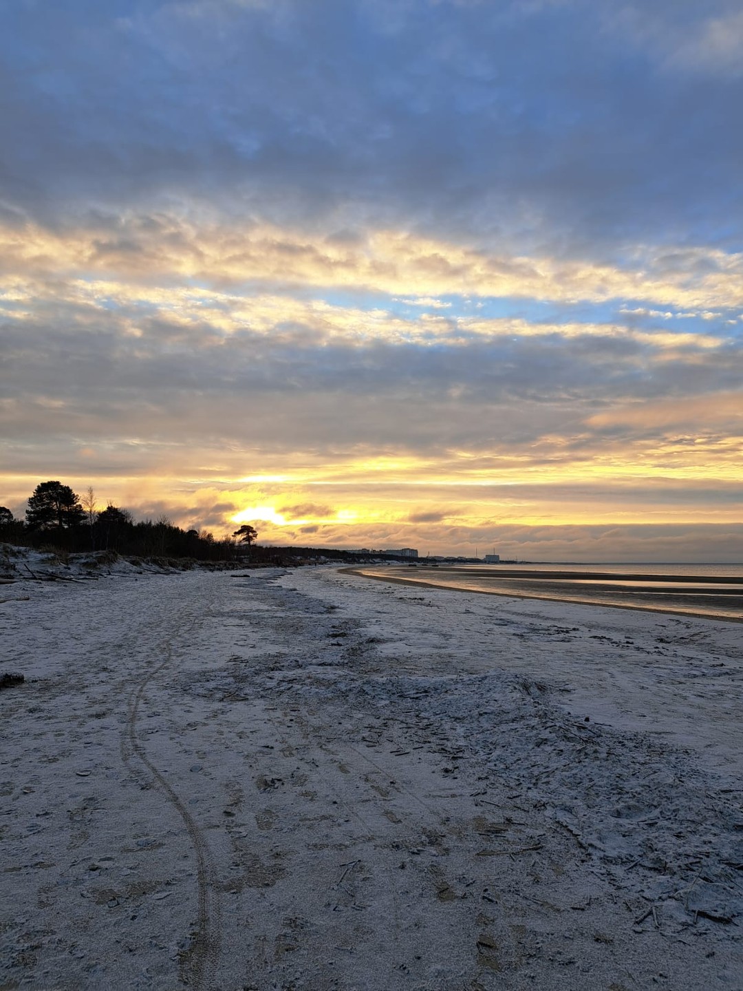 Отзыв о экскурсии "Северодвинск, остров Ягры и Белое море: поездка из Архангельска" — фото 1