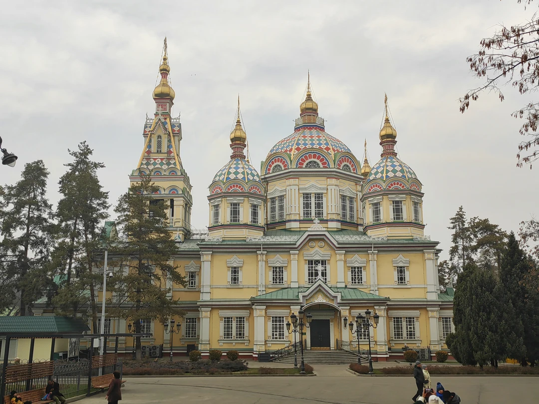 Отзыв о экскурсии "Многослойный Алматы: от истории к стрит-арту" — фото 1