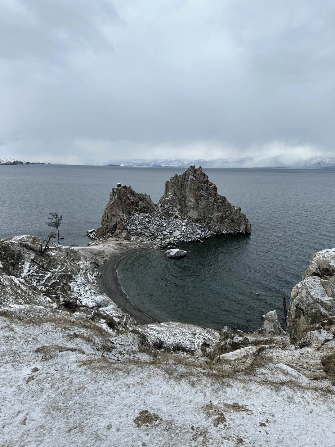 Отзыв о экскурсии "Зимний Ольхон: чистый лёд, пузырьки и гроты" — фото 3