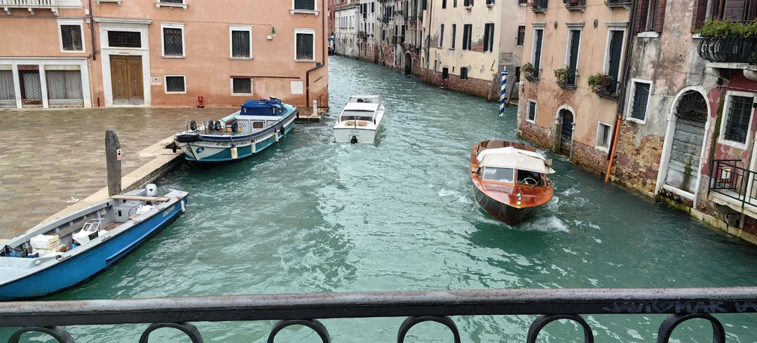 Отзыв о экскурсии "Венецианское трио: острова Мурано, Бурано и Торчелло" — фото 1