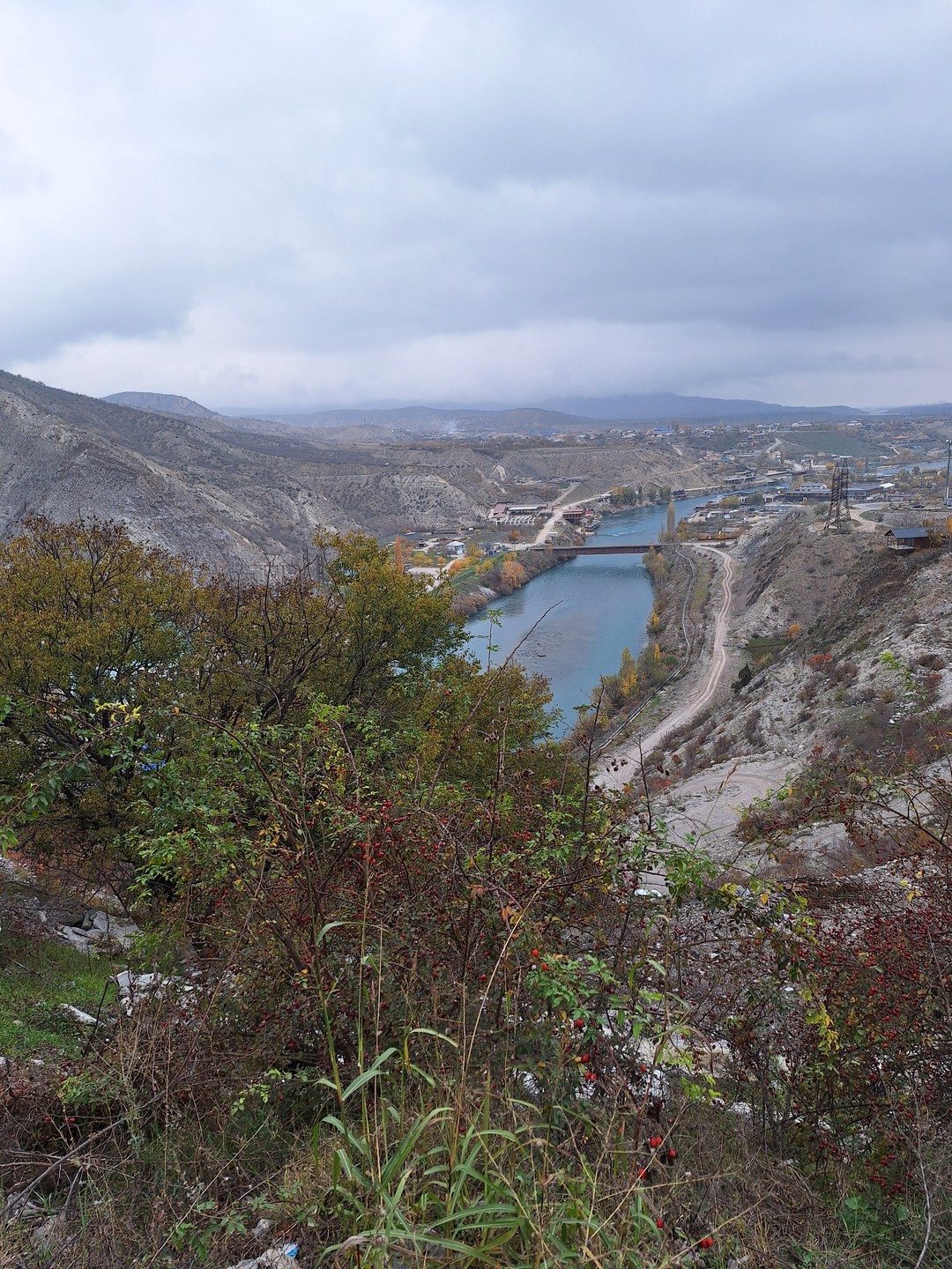 Отзыв о экскурсии "Сулакский каньон и бархан Сарыкум: между водой и пустыней" — фото 3