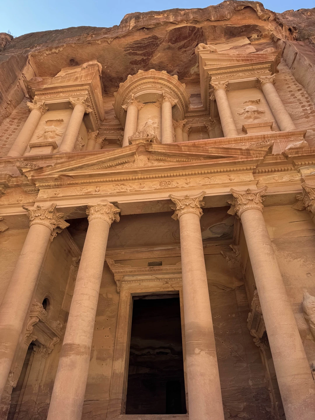 Отзыв о экскурсии "Экскурсия в Петру — древний город, высеченный в скалах" — фото 8