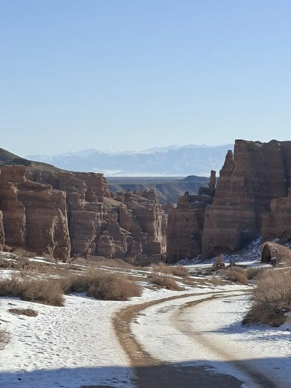 Отзыв о экскурсии "Комфорт-маршрут по озёрам Каинды, Кольсай и Чарынскому каньону" — фото 1