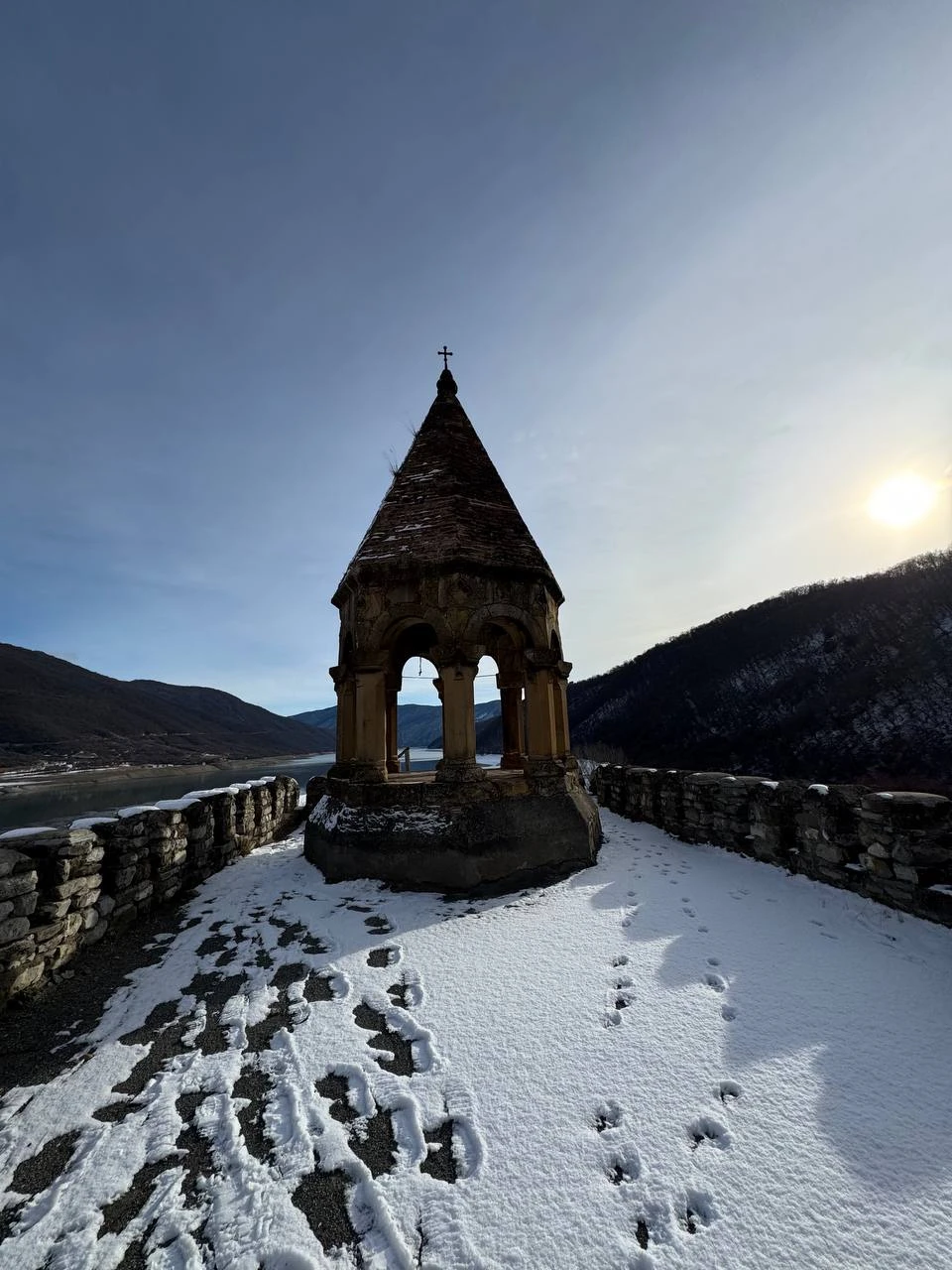 Отзыв о экскурсии "Групповая поездка из Тбилиси — в Казбеги и Гудаури" — фото 2