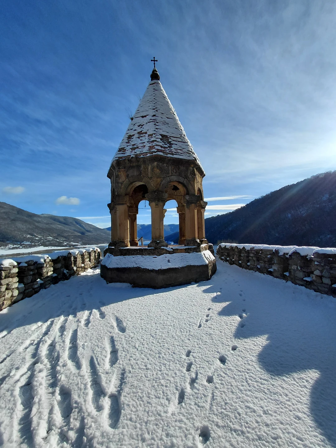Отзыв о экскурсии "Групповая поездка из Тбилиси — в Казбеги и Гудаури" — фото 4